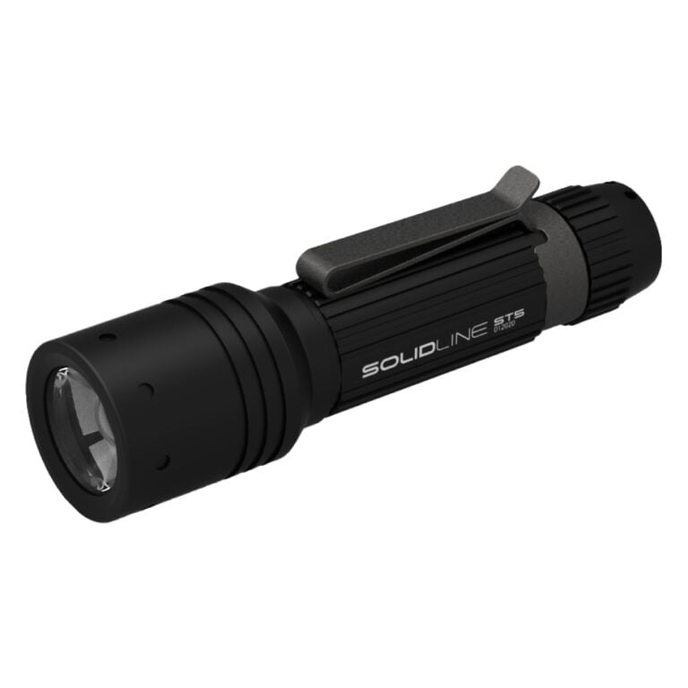 ST5 Solidline Flashlight